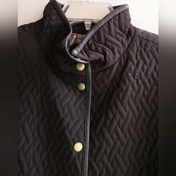 Coat - Picture 2 of 6